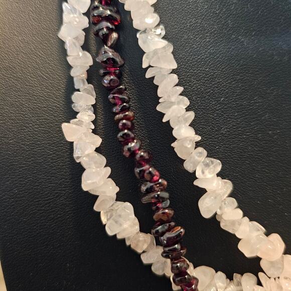 Vintage Garnet Quartz Necklace Red White Gemstone Raw Beaded 10" Layered Neutral - Picture 4 of 8